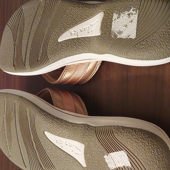 Woman's sandals - Picture 4 of 6